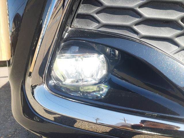 TOYOTA MARK X 2017 Image 31