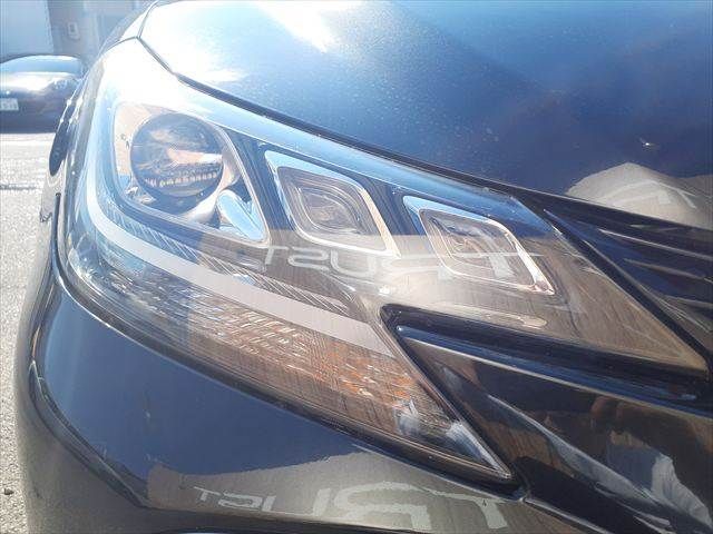 TOYOTA MARK X 2017 Image 31