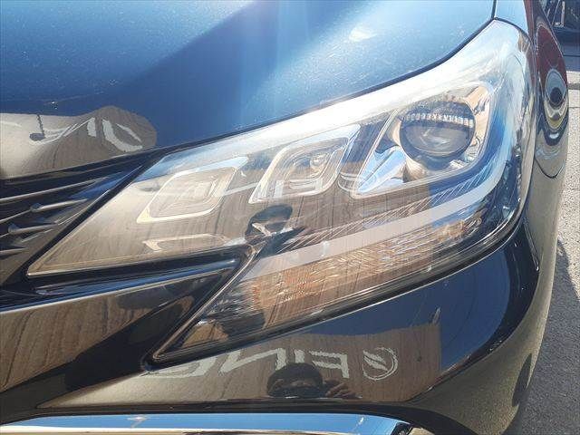 TOYOTA MARK X 2017 Image 31