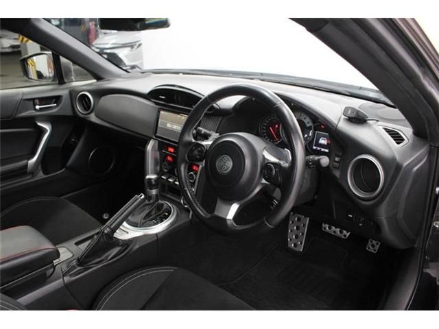 TOYOTA 86 2017 Image 31