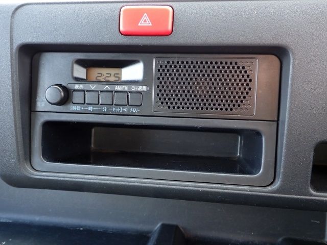 DAIHATSU HIJET TRUCK 4WD 2019 Image 31