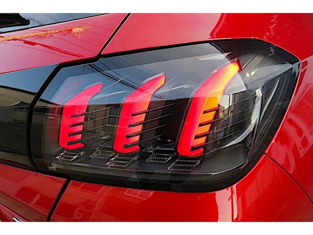 PEUGEOT E-208 2021 Image 31