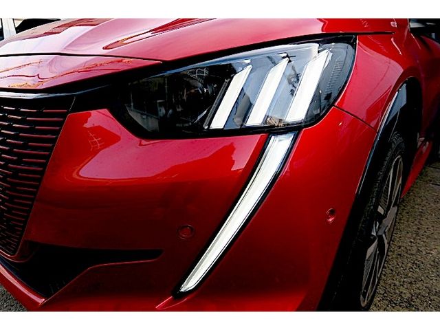 PEUGEOT E-208 2021 Image 31