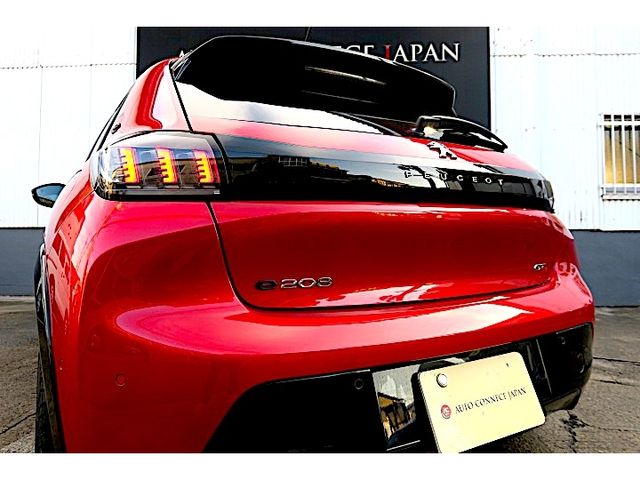 PEUGEOT E-208 2021 Image 31