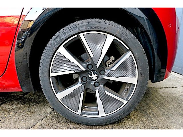 PEUGEOT E-208 2021 Image 31