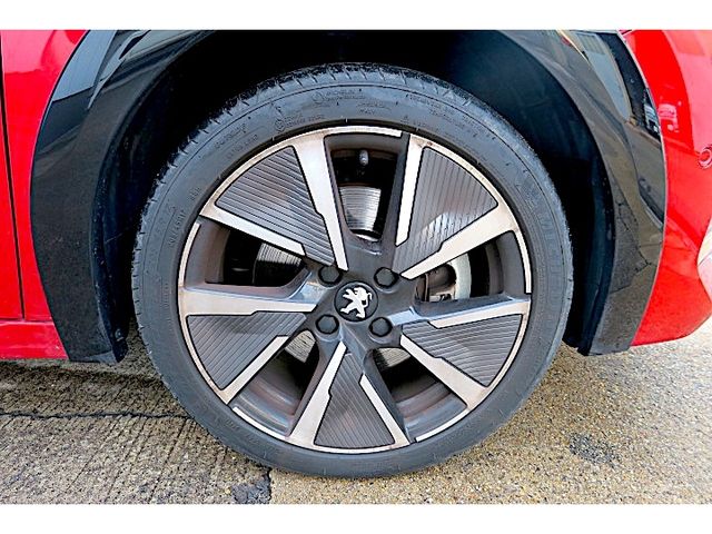 PEUGEOT E-208 2021 Image 31