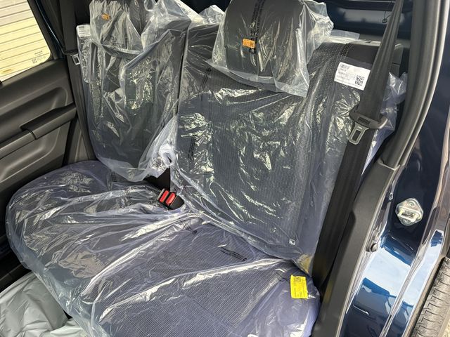 SUZUKI JIMNY NOMADE 2025 Image 31