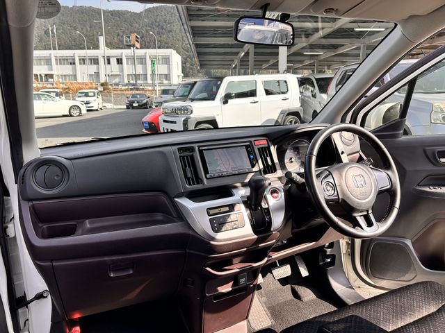 HONDA N-WGN CUSTOM 2015 Image 31