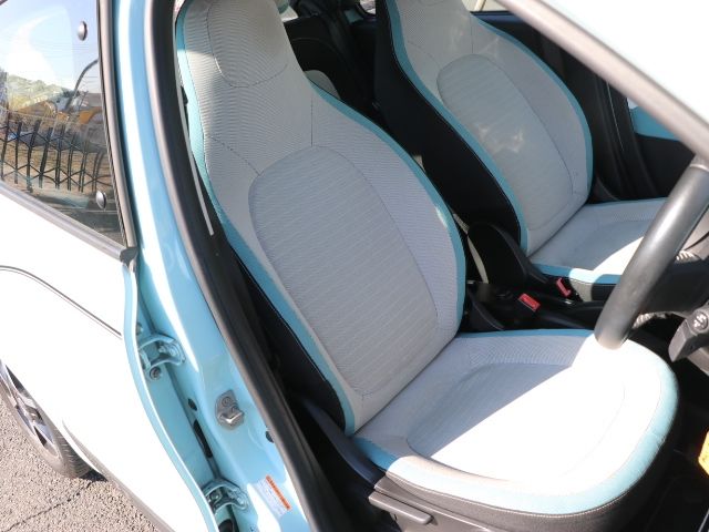 RENAULT TWINGO 2018 Image 31