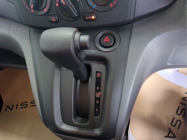 NISSAN NV200 VANETTE VAN 2026 Image 31