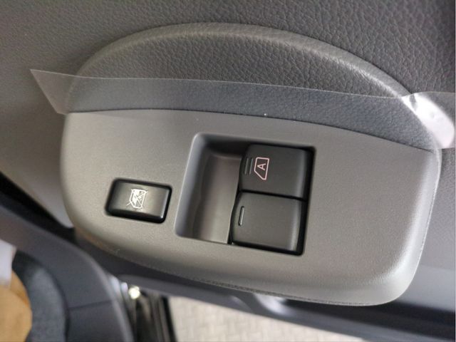 NISSAN NV200 VANETTE VAN 2026 Image 31