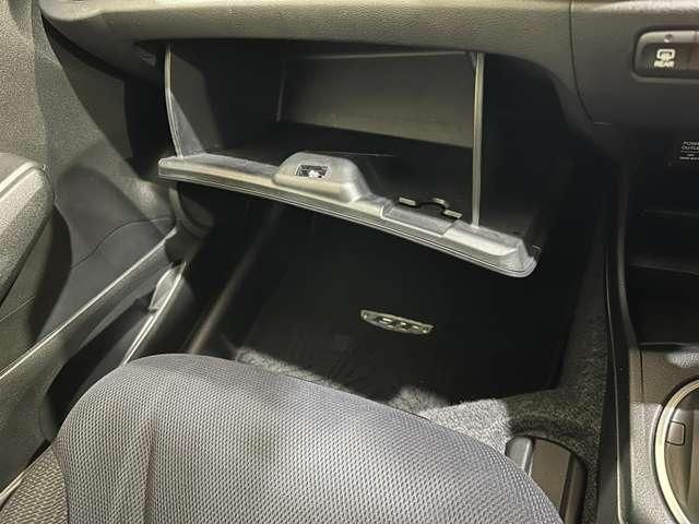 HONDA FIT HYBRID 2010 Image 31