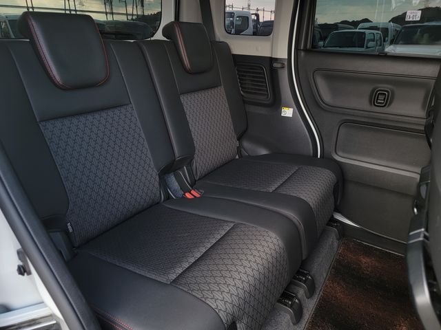 SUZUKI SPACIA CUSTOM 2018 Image 31