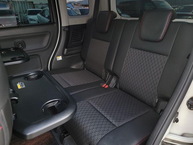 SUZUKI SPACIA CUSTOM 2018 Image 31