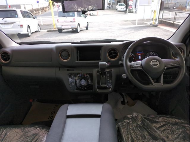 NISSAN CARAVAN VAN 2WD 2026 Image 31