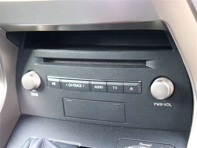 TOYOTA LEXUS NX300 2020 Image 31