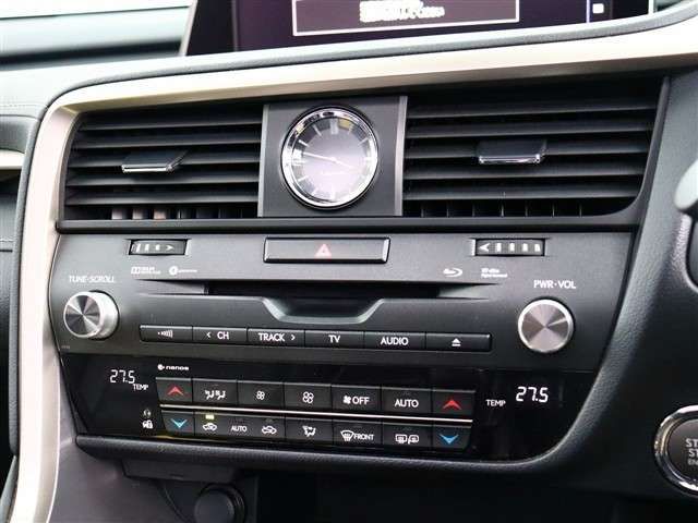 TOYOTA LEXUS RX200T 2017 Image 31