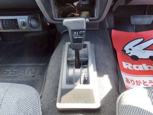 NISSAN DATSUN 2WD 1994 Image 31