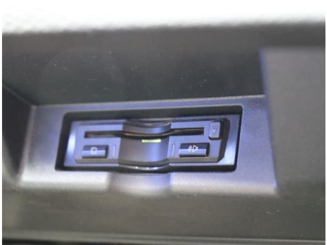 TOYOTA HARRIER 2WD 2015 Image 31