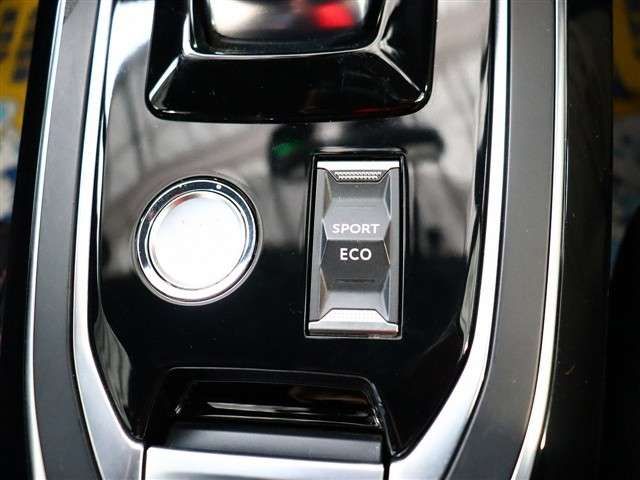 PEUGEOT 308 2019 Image 31