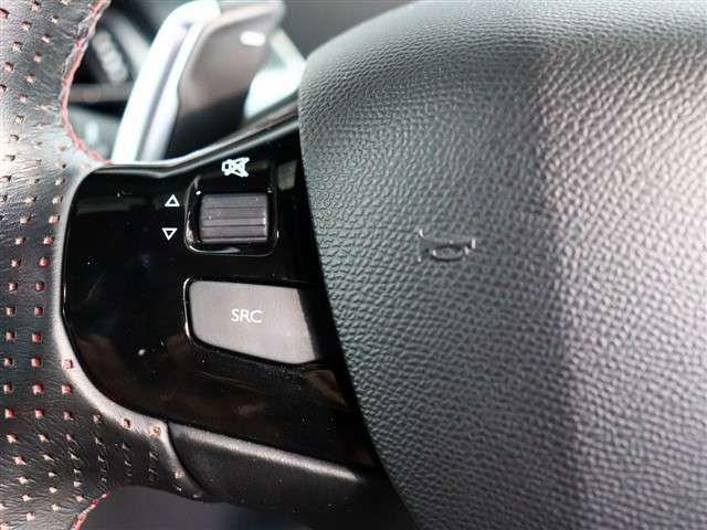 PEUGEOT 308 2019 Image 31