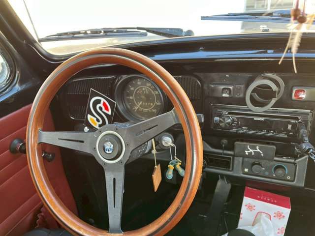 VOLKSWAGEN BEETLE 1998 Image 31