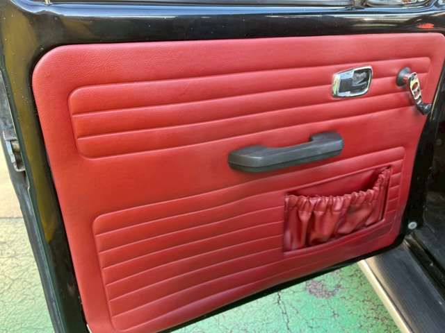 VOLKSWAGEN BEETLE 1998 Image 31