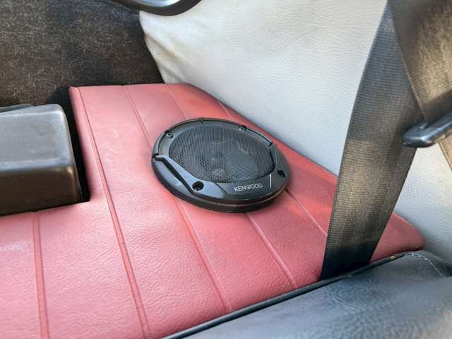 VOLKSWAGEN BEETLE 1998 Image 31