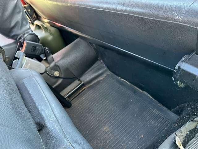 VOLKSWAGEN BEETLE 1998 Image 31