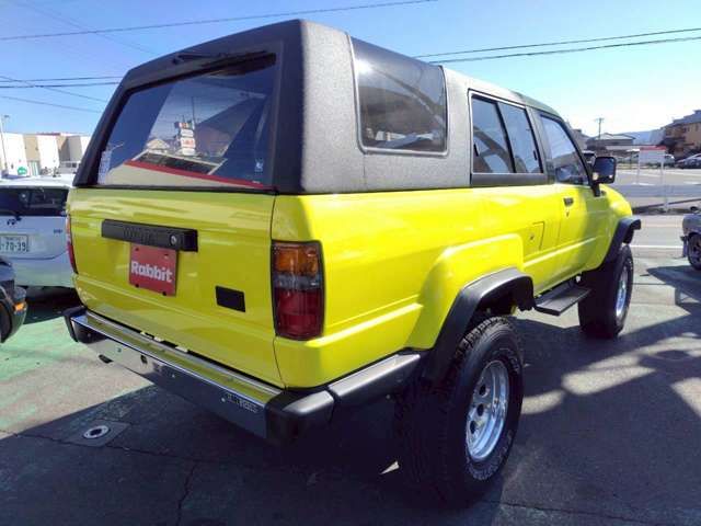 TOYOTA HILUXSURF WAGON 2WD 1986 Image 31