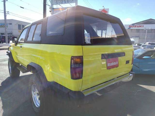 TOYOTA HILUXSURF WAGON 2WD 1986 Image 31