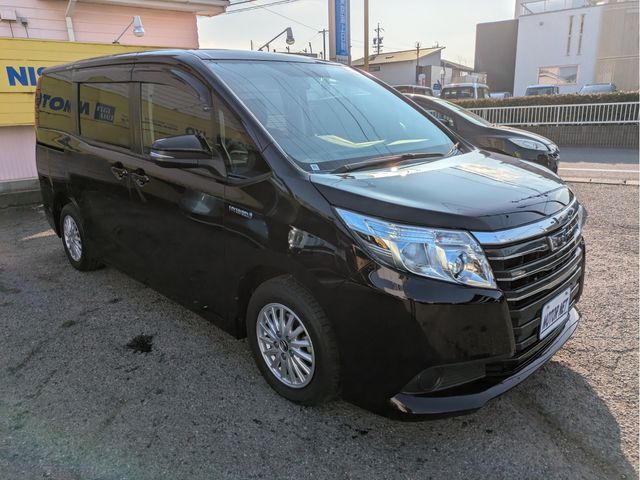 TOYOTA NOAH HYBRID 4WD 2015 Image 31