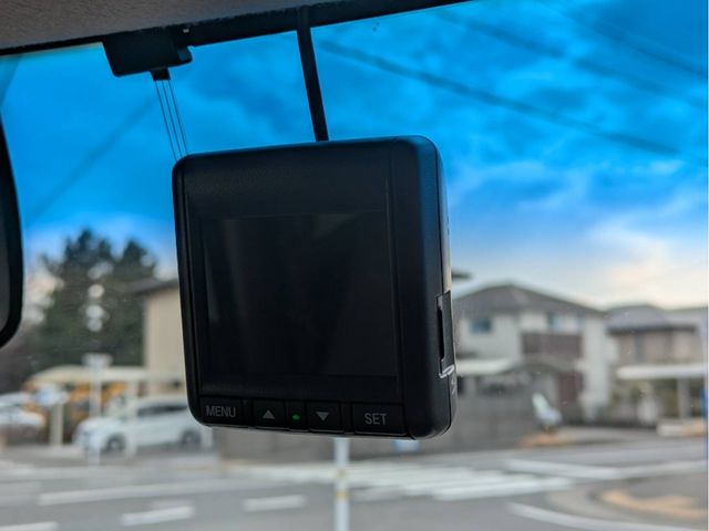 HONDA N BOX 2016 Image 31