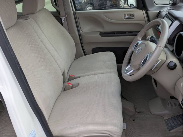 HONDA N BOX 2016 Image 31