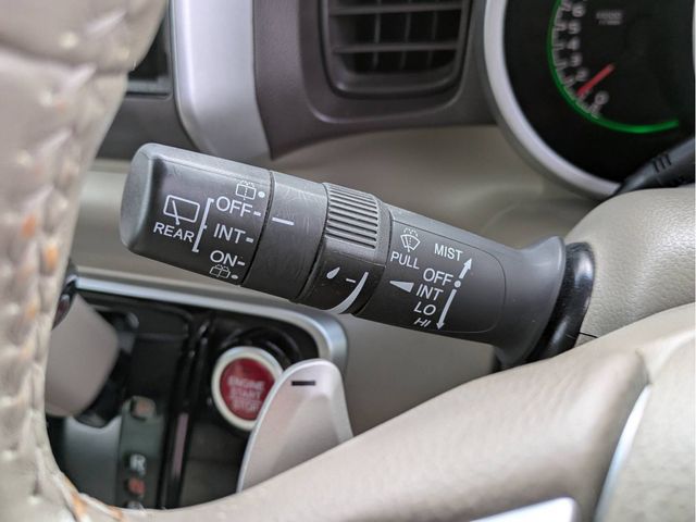 HONDA N BOX 2016 Image 31