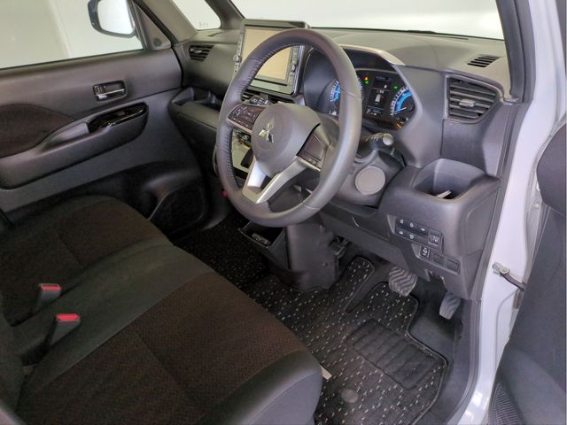MITSUBISHI EK X SPACE 2023 Image 31