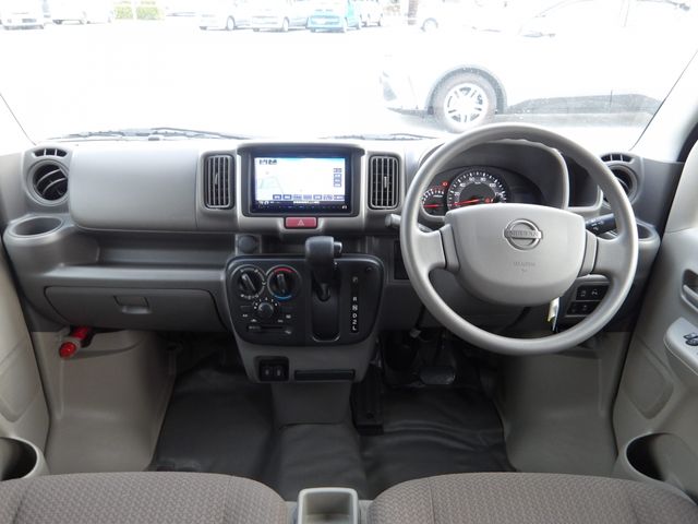 NISSAN NV100 CLIPPER 2022 Image 31