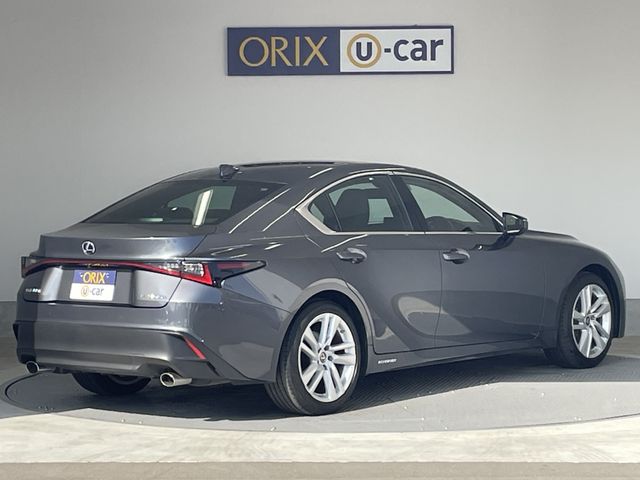 TOYOTA LEXUS IS300H 2022 Image 31