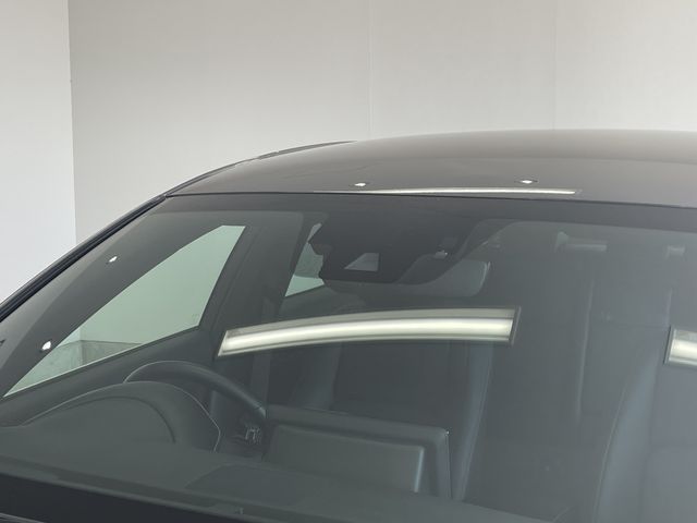 TOYOTA LEXUS IS300H 2022 Image 31