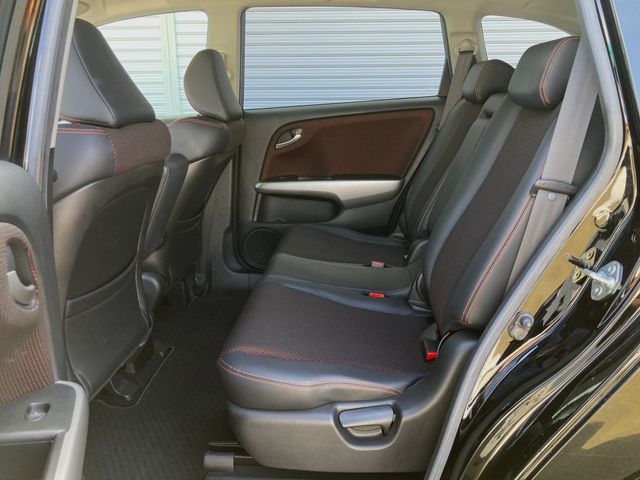 HONDA STREAM 2011 Image 31