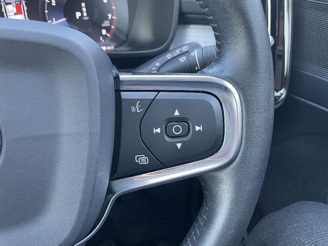VOLVO XC40 2019 Image 31