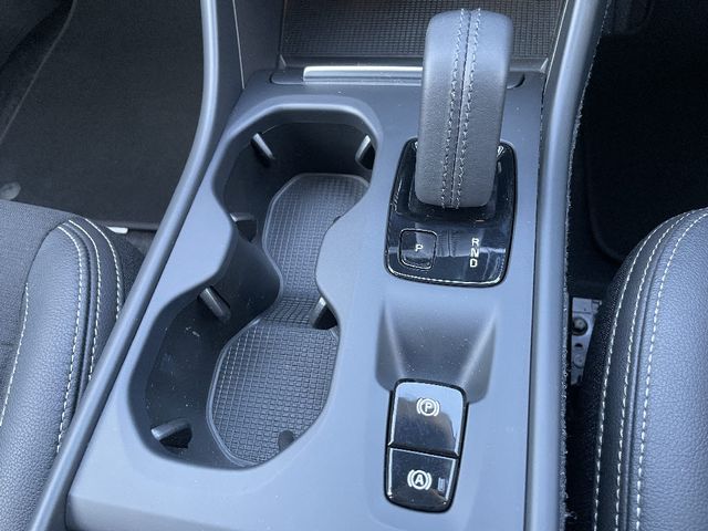 VOLVO XC40 2019 Image 31