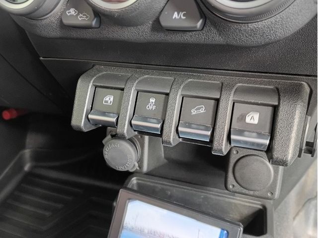 SUZUKI JIMNY 4WD 2021 Image 31