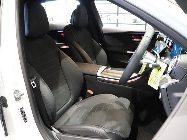 MERCEDES BENZ C CLAS 2025 Image 31