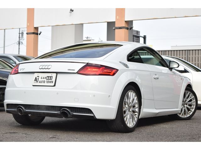 AUDI TT COUPE 2016 Image 31