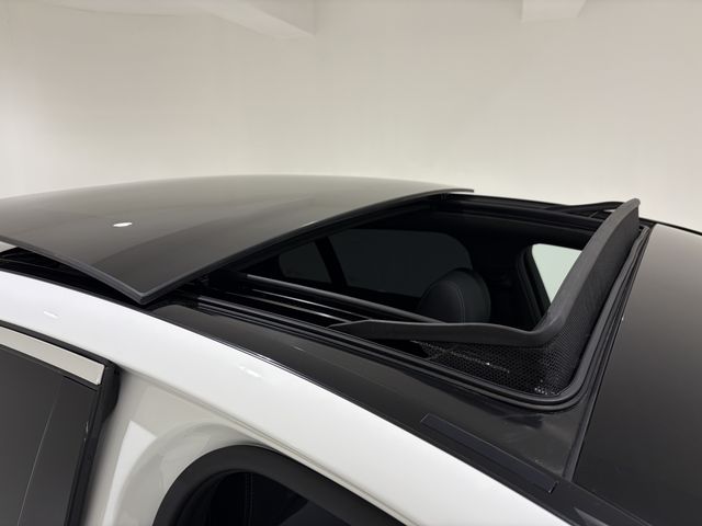 MERCEDES BENZ MERCEDES AMG C CLASS 2019 Image 31