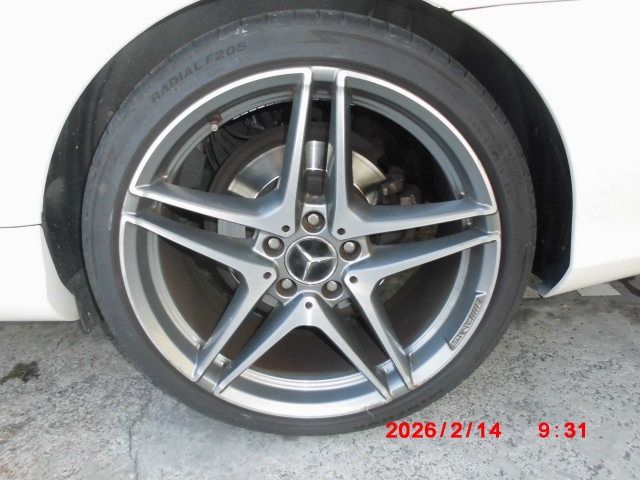 MERCEDES BENZ E CLAS 2014 Image 31