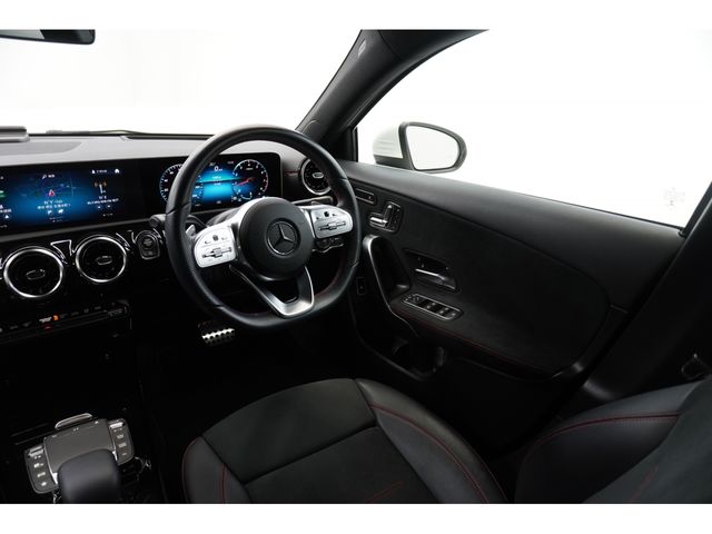 MERCEDES BENZ A CLAS 2021 Image 31