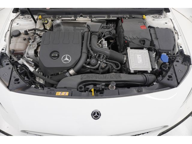 MERCEDES BENZ A CLAS 2021 Image 31