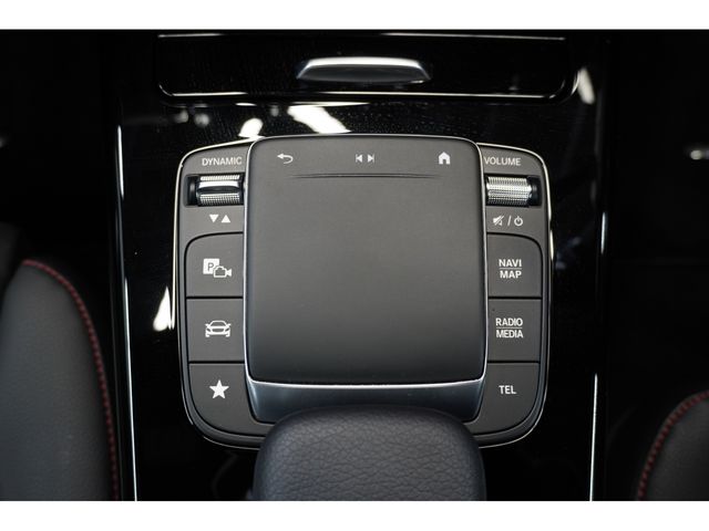 MERCEDES BENZ A CLAS 2021 Image 31